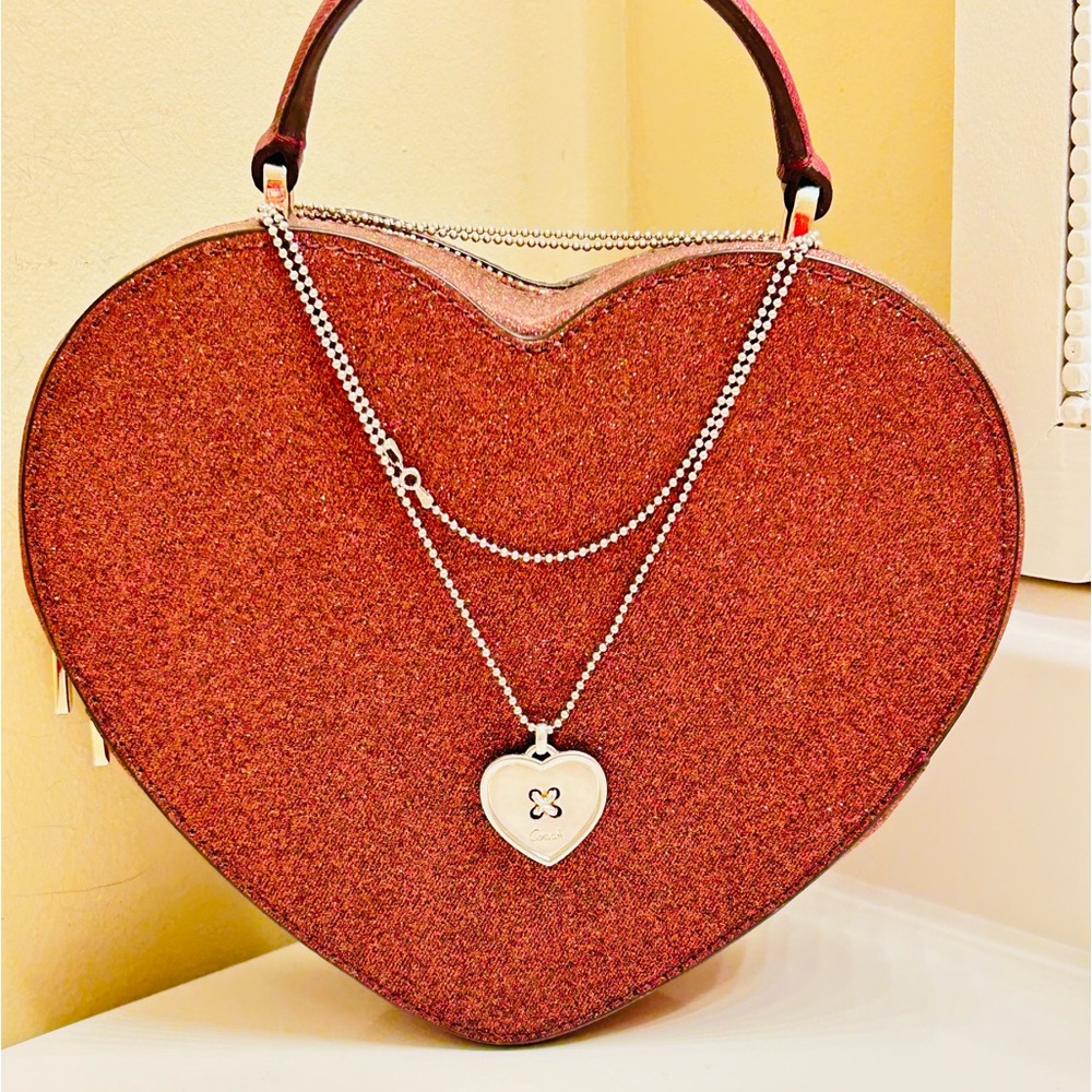 💰SOLD💰RARE Coach 925 Sterling Silver Heart Necklace - Picture 8 of 11